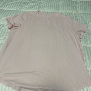 Lululemon T-shirt